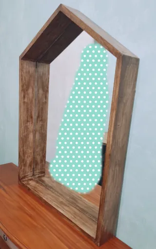 Espejo madera tejado con estantería