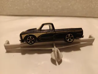 hot wheels chevy c10 '67