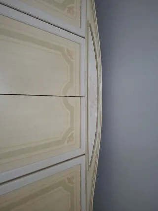 Armadio vintage in legno