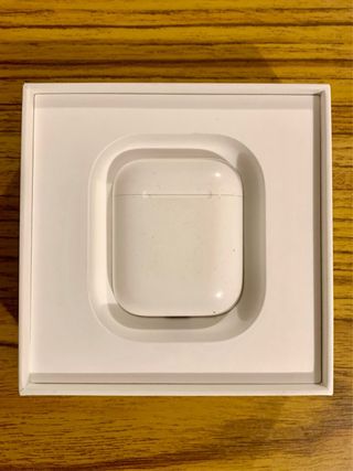 Airpods con caja de carga