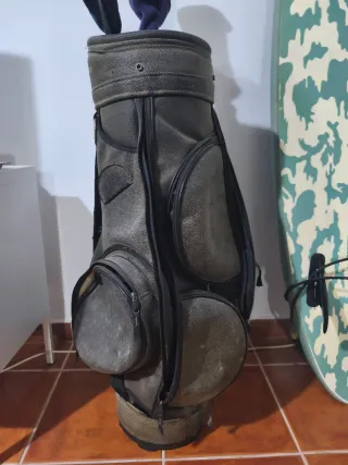 Bolsa de golf de cuero