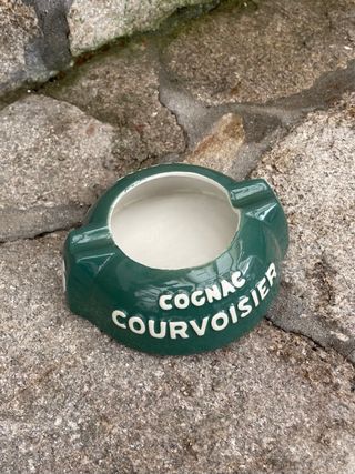 Cenicero Courvoisier