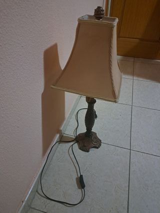 Lámpara de mesa decorativa