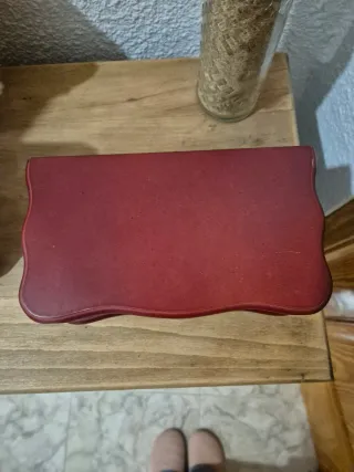 Joyero de madera pequeño con tapa