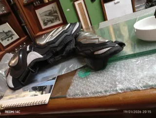 Rodilleras y espinilleras para moto