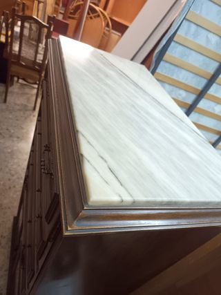 Cómoda para restaurar