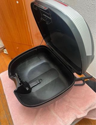 Baúl Shad 37L + Soporte Honda CBF 250