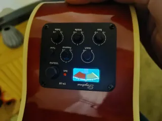 Guitarra Acústica Daytona Electrific. Zurda