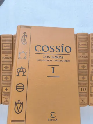 COLECCION de 15 Tomos. Los Toros. Tratado técnico