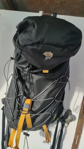 Mochila Mountain Hardwear Scrambler Negra