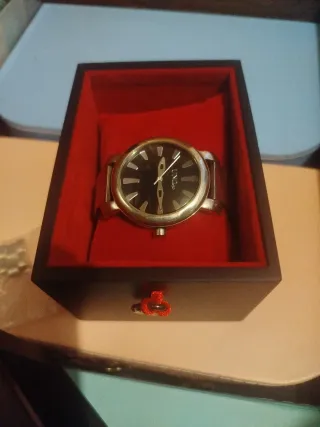 Reloj unisex UNO de 50 caja madera original