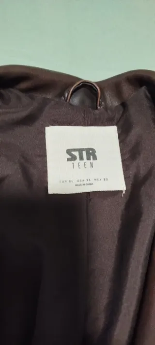 Trench Marrón Piel Sintética