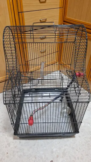 Jaula para pájaros negra