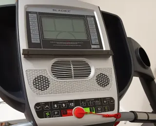 Cinta de correr Bladez TR202I ( gama BH Fitness