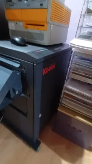 Impresora Kodak D4000 con kiosco