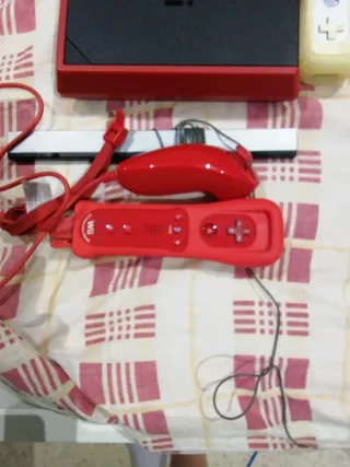 Nintendo Wii Mini Roja + Accesorios+juegos