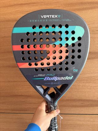 Pala Bullpadel Vertex 03 W