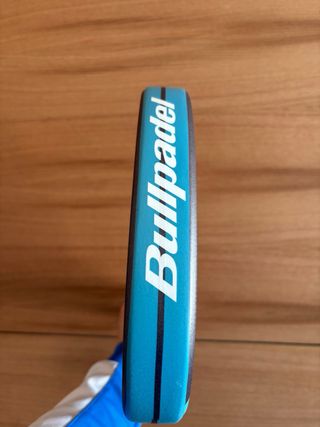 Pala Bullpadel Vertex 03 W