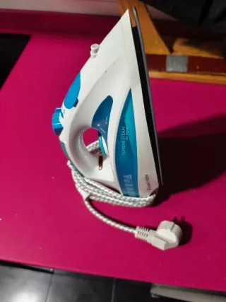 Plancha de vapor Russell Hobbs