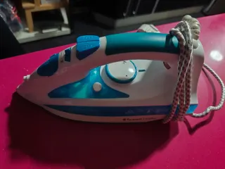 Plancha de vapor Russell Hobbs