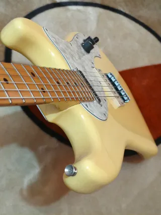 Fender Pawn Shop 70s