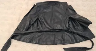 Giacca donna Sisley in pelle nera