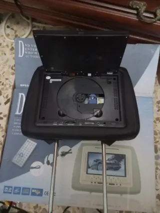 Cabeceros con pantalla DVD coche