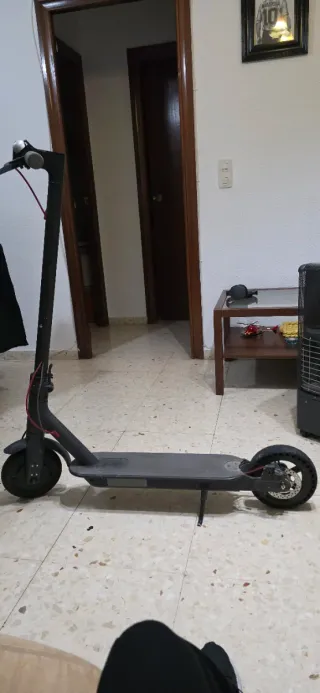 Patinete Eléctrico Negro