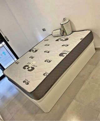 CANAPES Y COLCHONES !! NUEVOS !!