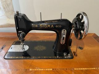 Máquina de coser SIGMA