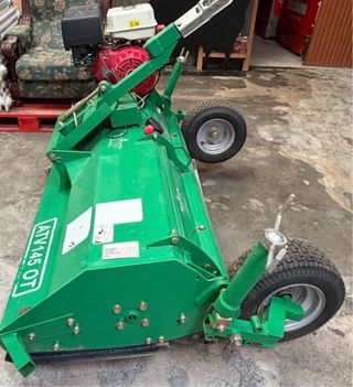 Desbrozadora Arrastrada