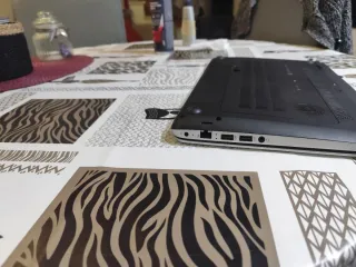 Portátil HP ENVY 15 Argento e Nero