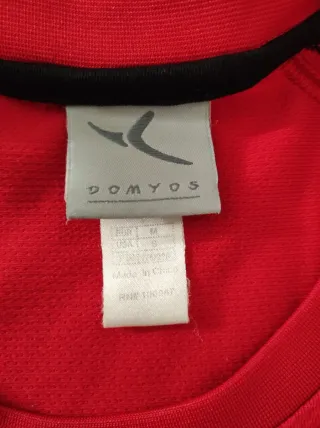 Camiseta Domyos roja transpirable