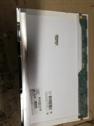 Schermo LED LG 15,4 LP154WX4