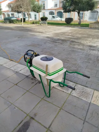 Carro de  fumigar sulfata