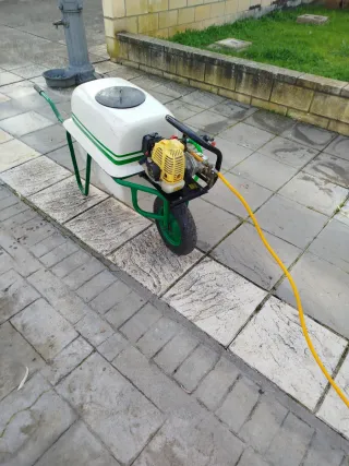 Carro de  fumigar sulfata