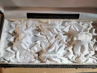 Estuches de cubiertos tela gris y blanco