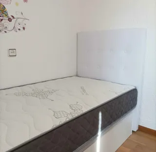 Canapé y colchón individual