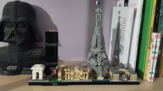 LEGO Architecture Paris 21044
