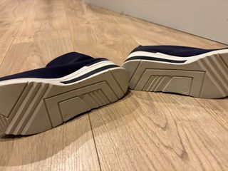 Botines efecto neopreno azul