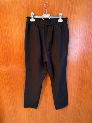 Pantalones Stradivarius Talla XL Negros