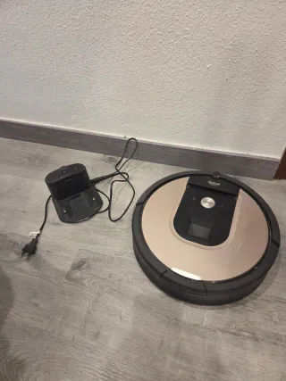 Robot aspirador iRobot Roomba 976 + base de carga