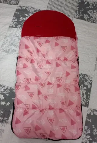 Saco para silla de bebé rojo