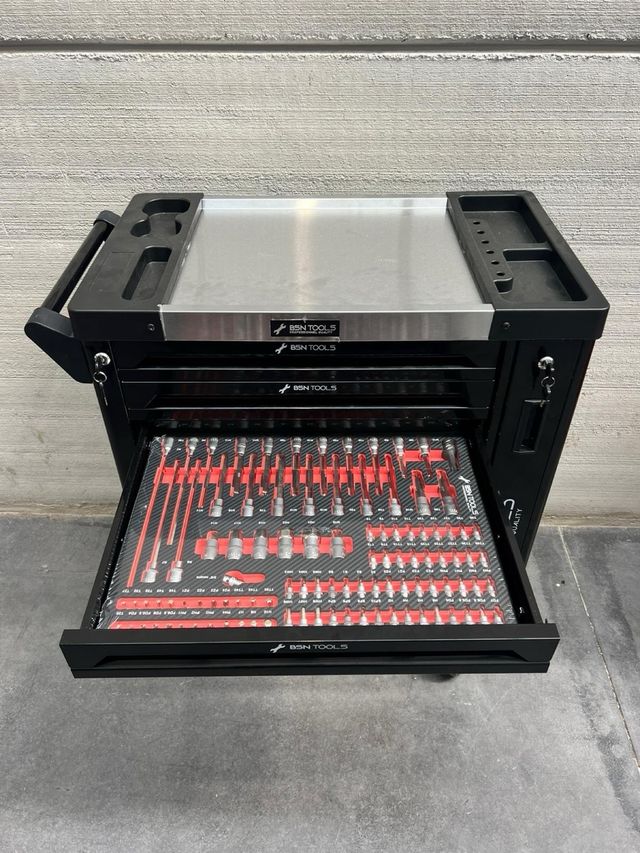 Carro de herramientas 7 Cajones CON Herramientas!