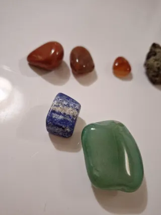 Lote de piedras y gemas naturales
