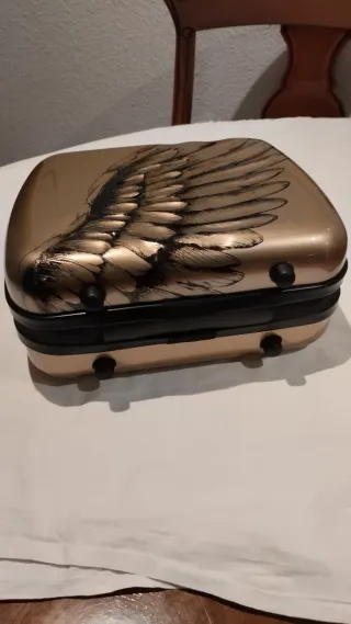 Neceser Rígido Deliplus con 6 Brochas