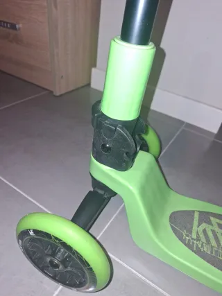 Patinete 3 ruedas verde