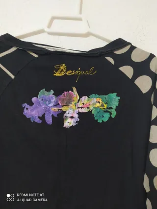 Camiseta Desigual Flores y Lunares