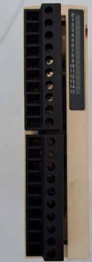 SCHNEIDER Twido TWDDDI16DT 16 In DC PLC