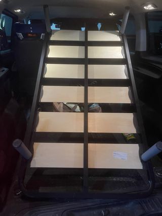 Somier con patas metálicas y de madera!